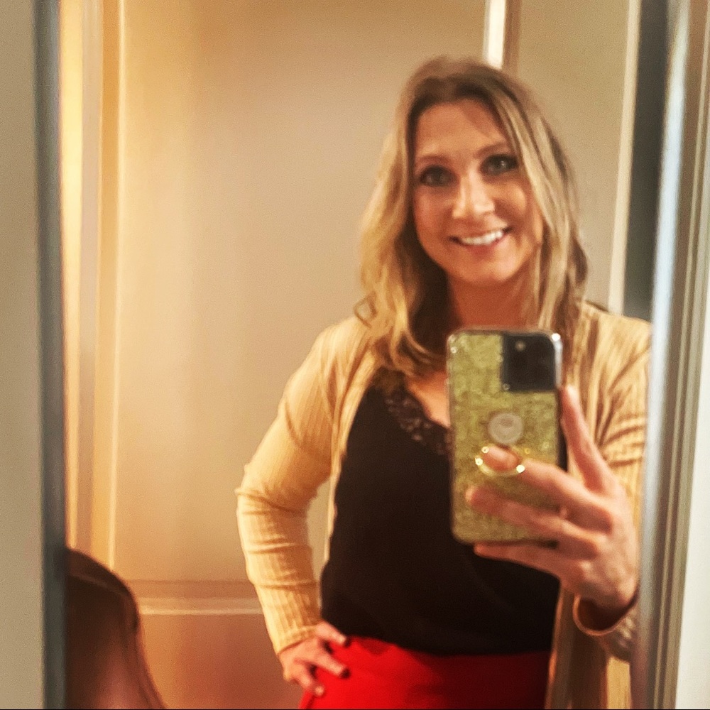 Meet your Posher, Shelli